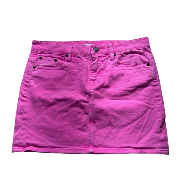 J. Crew Dresses & Skirts - 🌟 J. Crew Bright Pink Pencil Skirt 🌟